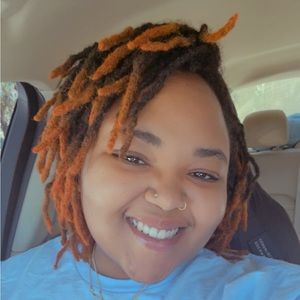 Meet your Posher, Kiana